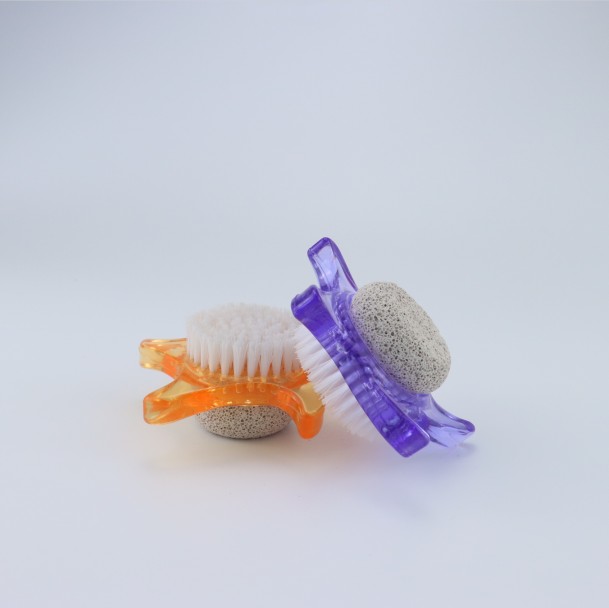 Petite brosse de nettoyage en plastique multifonctionnelle